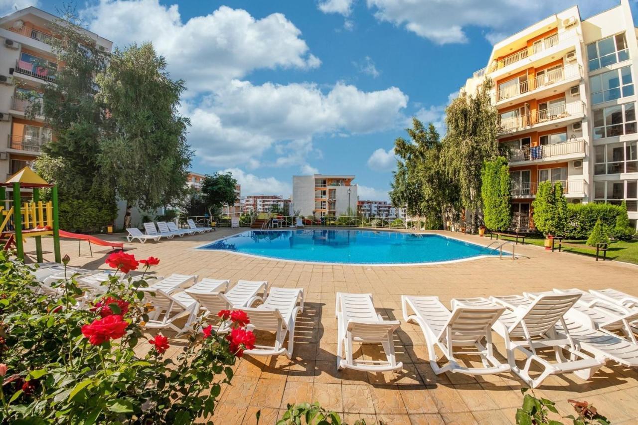 Sea View Panoramic Apartments, Fort Noks Crown Club Sveti Vlas Exteriér fotografie