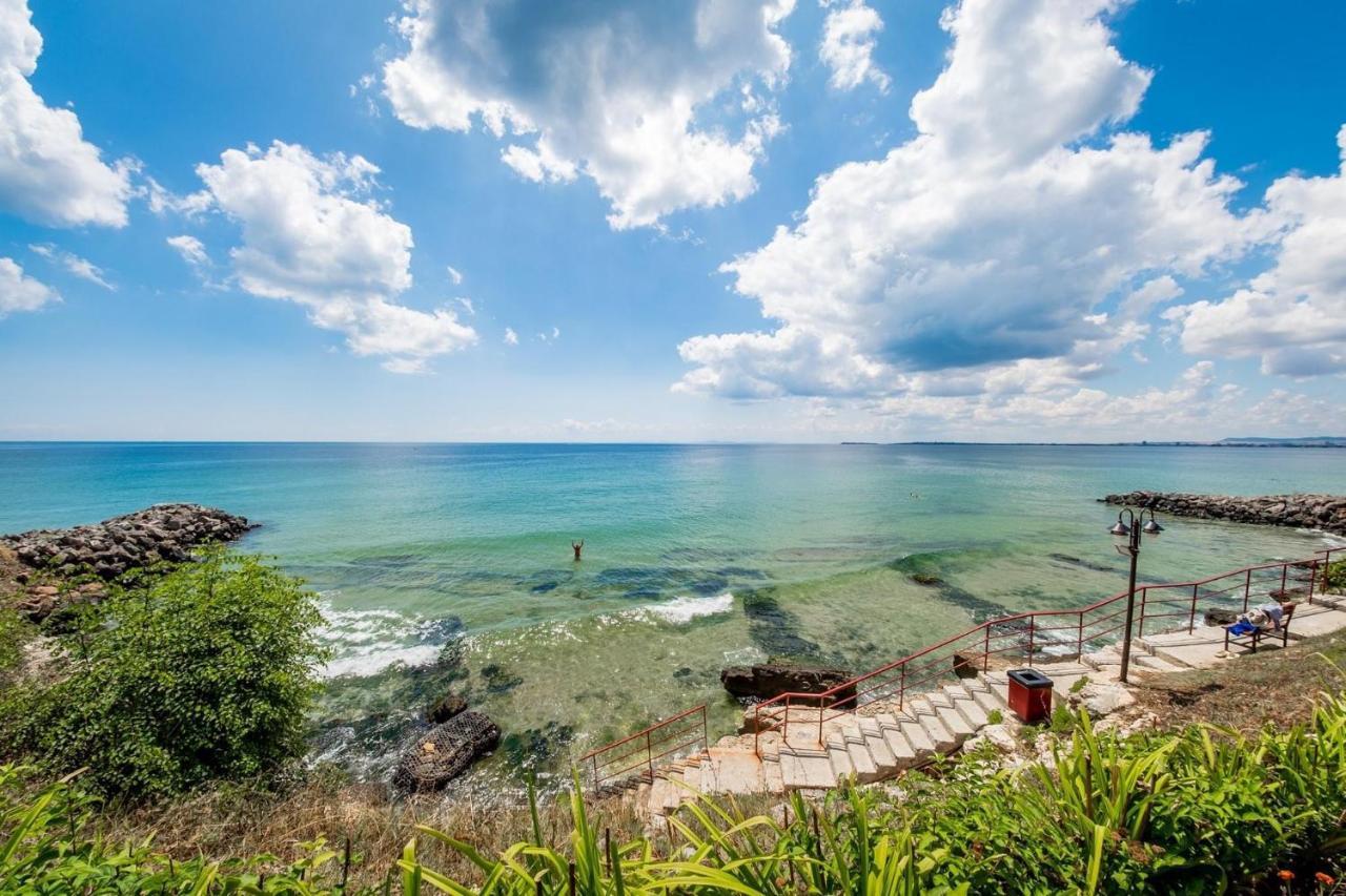 Sea View Panoramic Apartments, Fort Noks Crown Club Sveti Vlas Exteriér fotografie