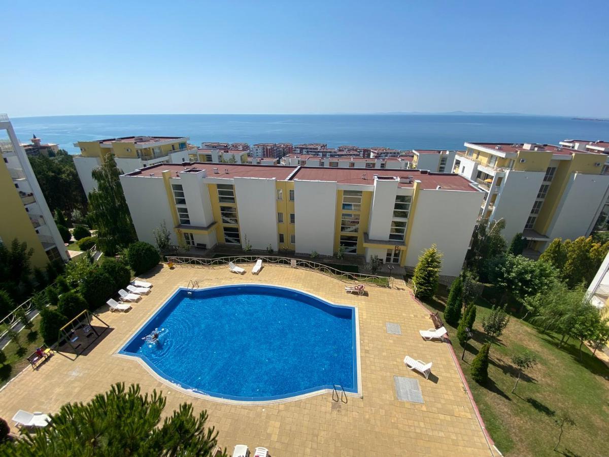 Sea View Panoramic Apartments, Fort Noks Crown Club Sveti Vlas Exteriér fotografie