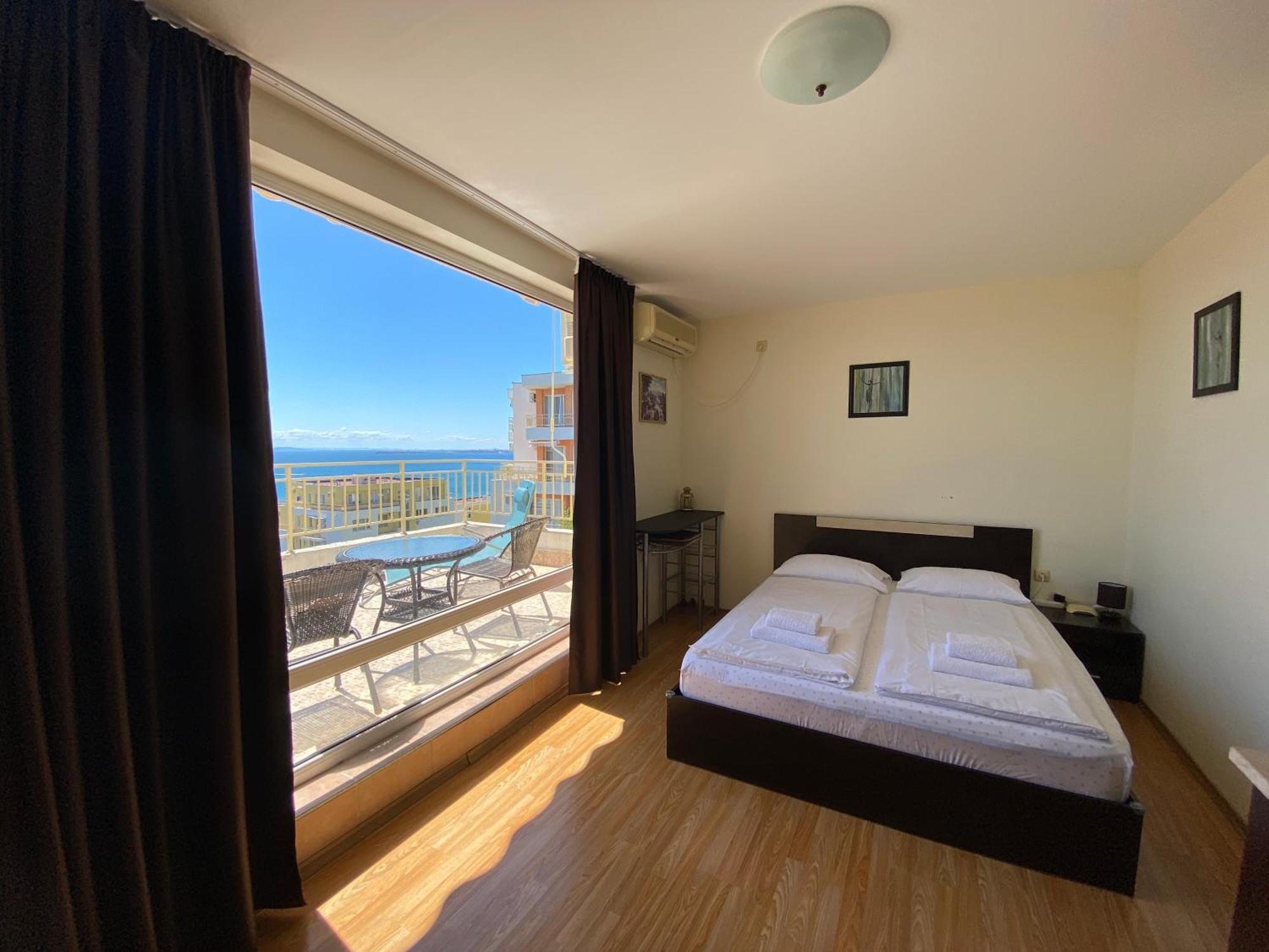 Sea View Panoramic Apartments, Fort Noks Crown Club Sveti Vlas Pokoj fotografie