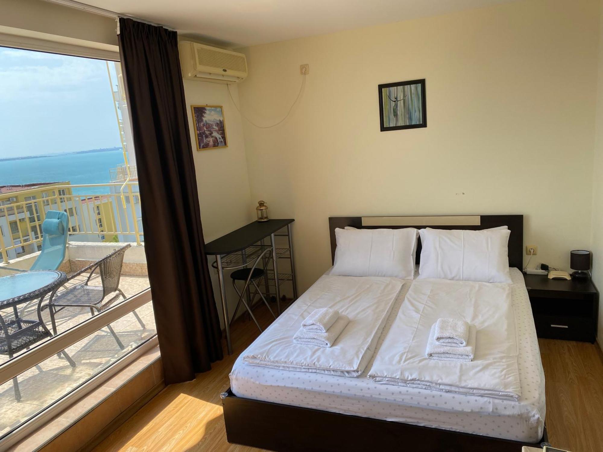 Sea View Panoramic Apartments, Fort Noks Crown Club Sveti Vlas Pokoj fotografie
