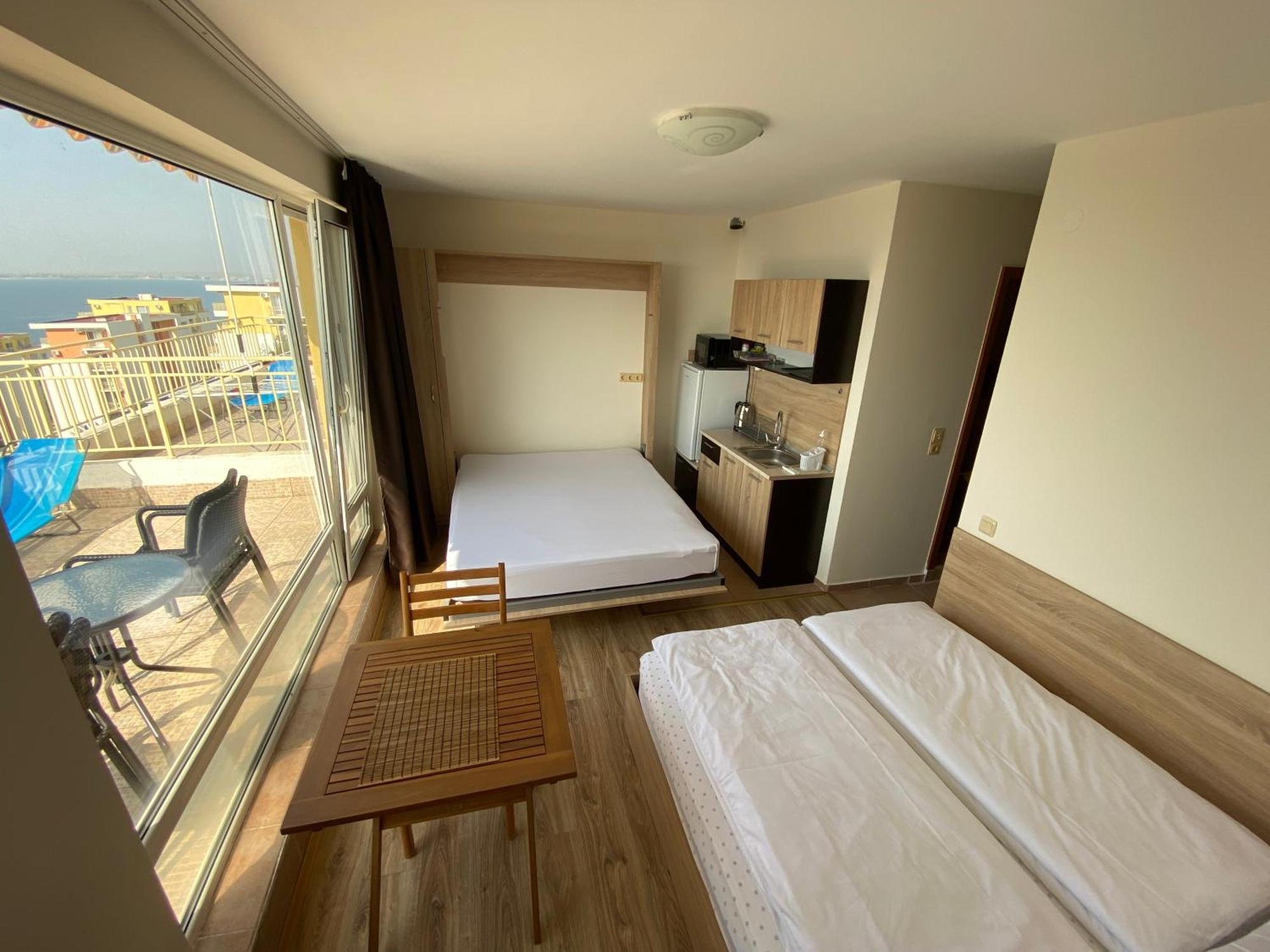 Sea View Panoramic Apartments, Fort Noks Crown Club Sveti Vlas Pokoj fotografie